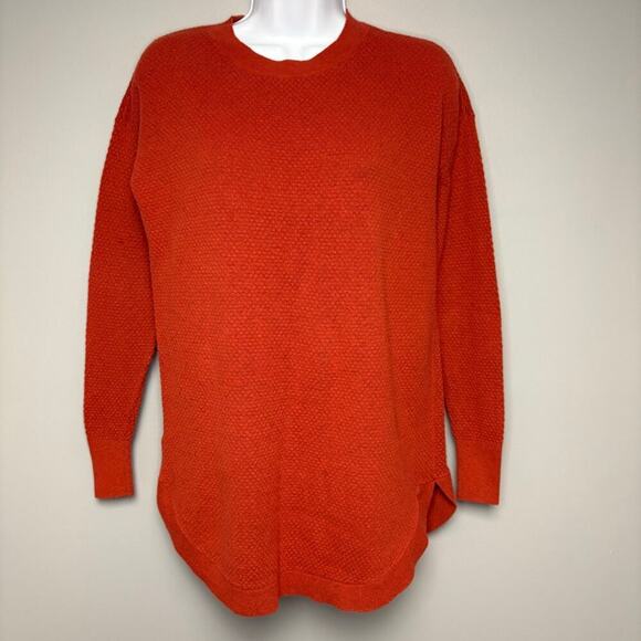 LOT OF 2! Loft Long Sleeve Crew Neck Seersucker Knit Tops Womens Sz XS - Picture 2 of 9